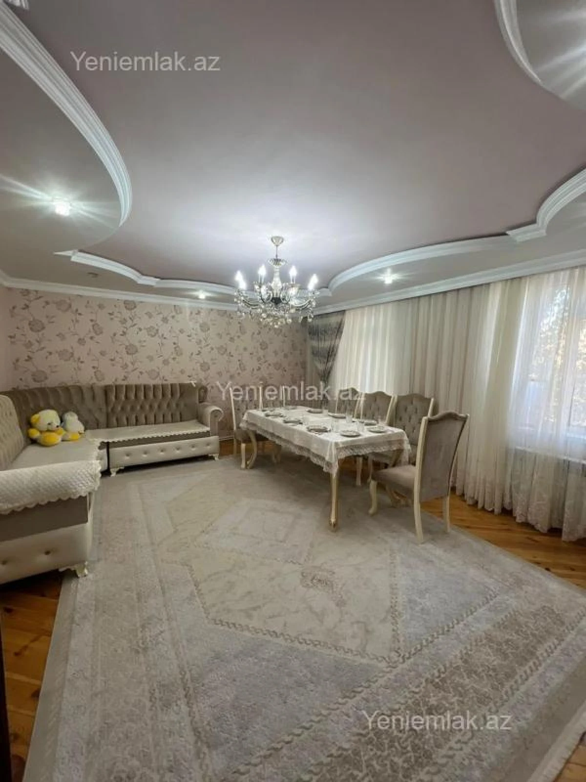 Satılır 4 otaqlı köhnə tikili 90 m²