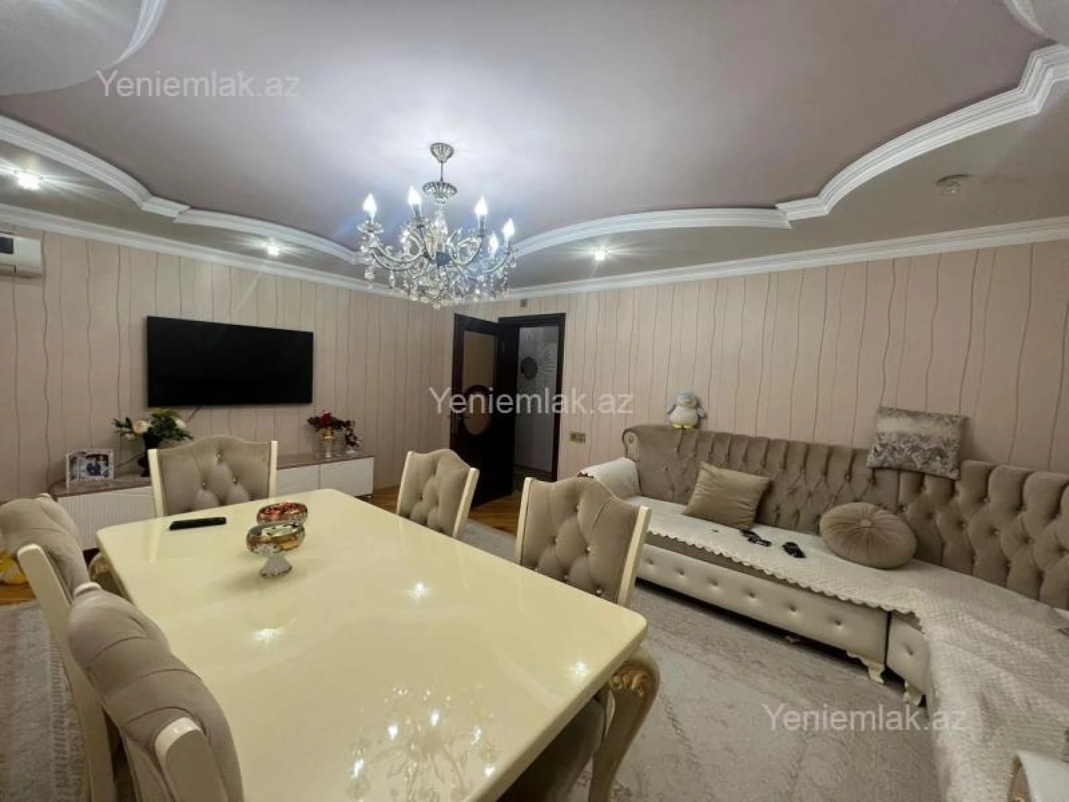 Satılır 4 otaqlı köhnə tikili 90 m²