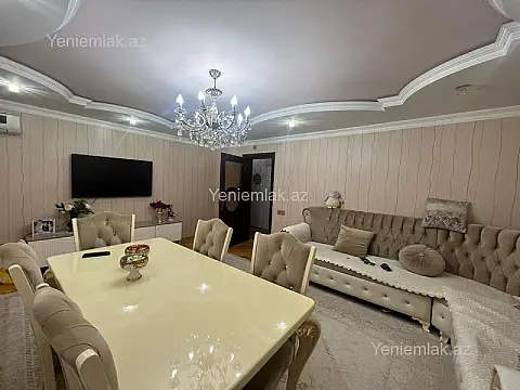 Satılır 4 otaqlı köhnə tikili 90 m²
