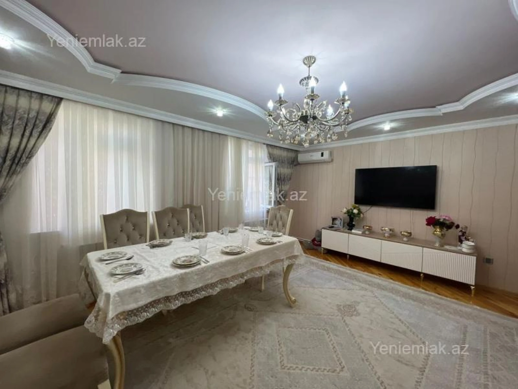 Satılır 4 otaqlı köhnə tikili 90 m²