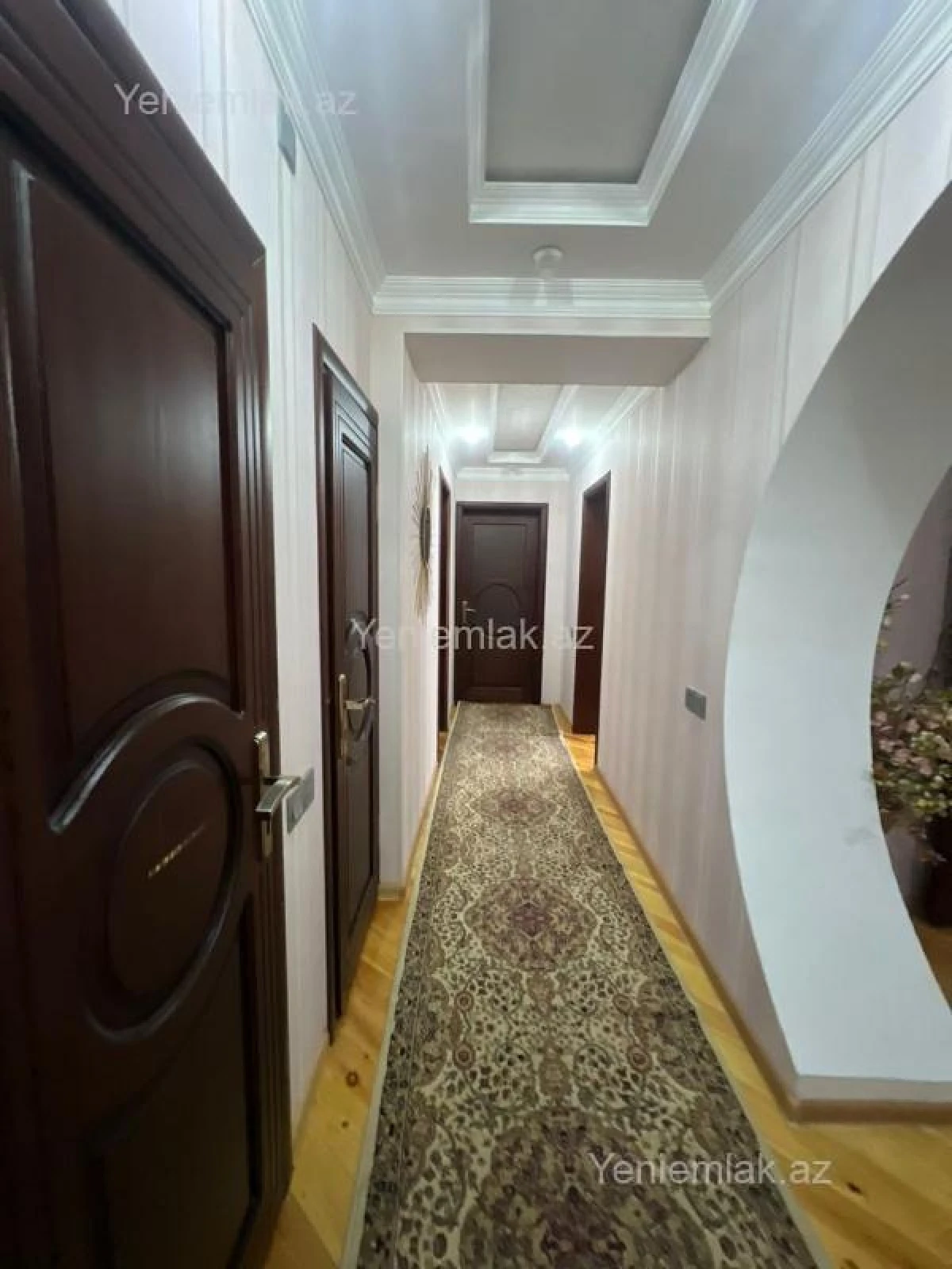 Satılır 4 otaqlı köhnə tikili 90 m²