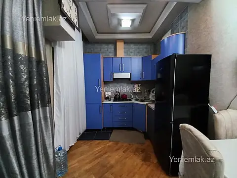 Satılır 2 otaqlı köhnə tikili 53 m²