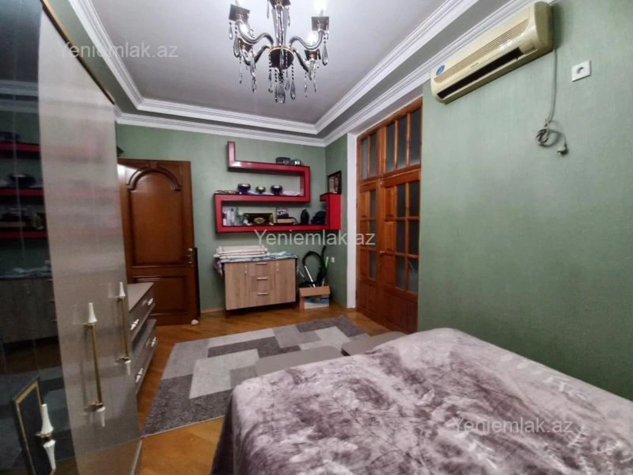 Satılır 2 otaqlı köhnə tikili 53 m²