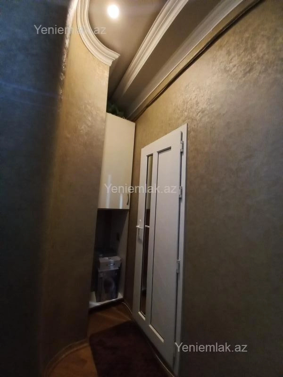 Satılır 2 otaqlı köhnə tikili 53 m²