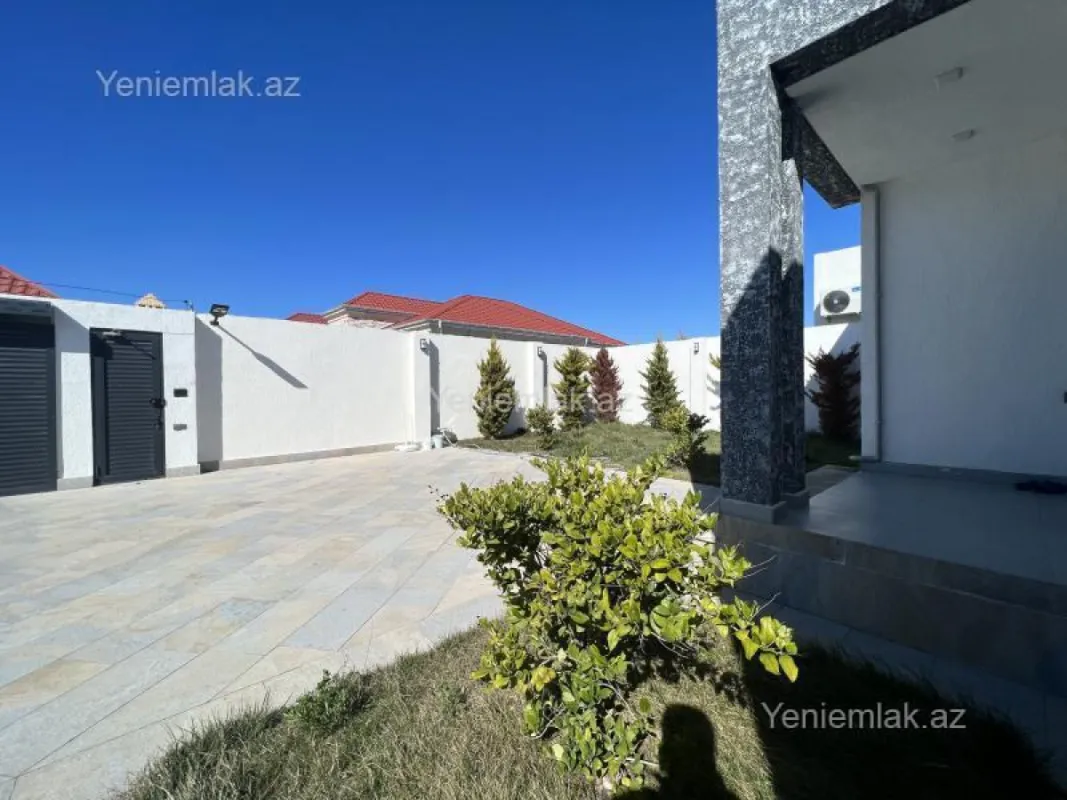 Satılır 4 otaqlı həyət evi 150 m²