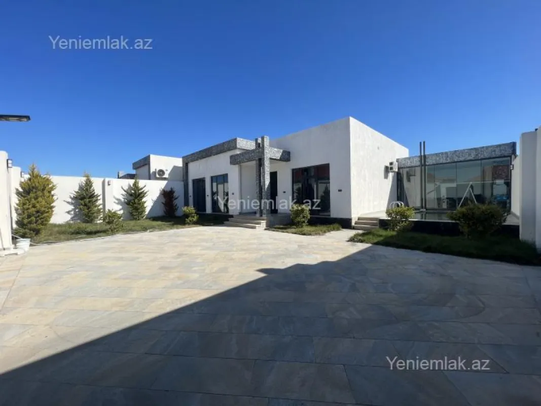 Satılır 4 otaqlı həyət evi 150 m²