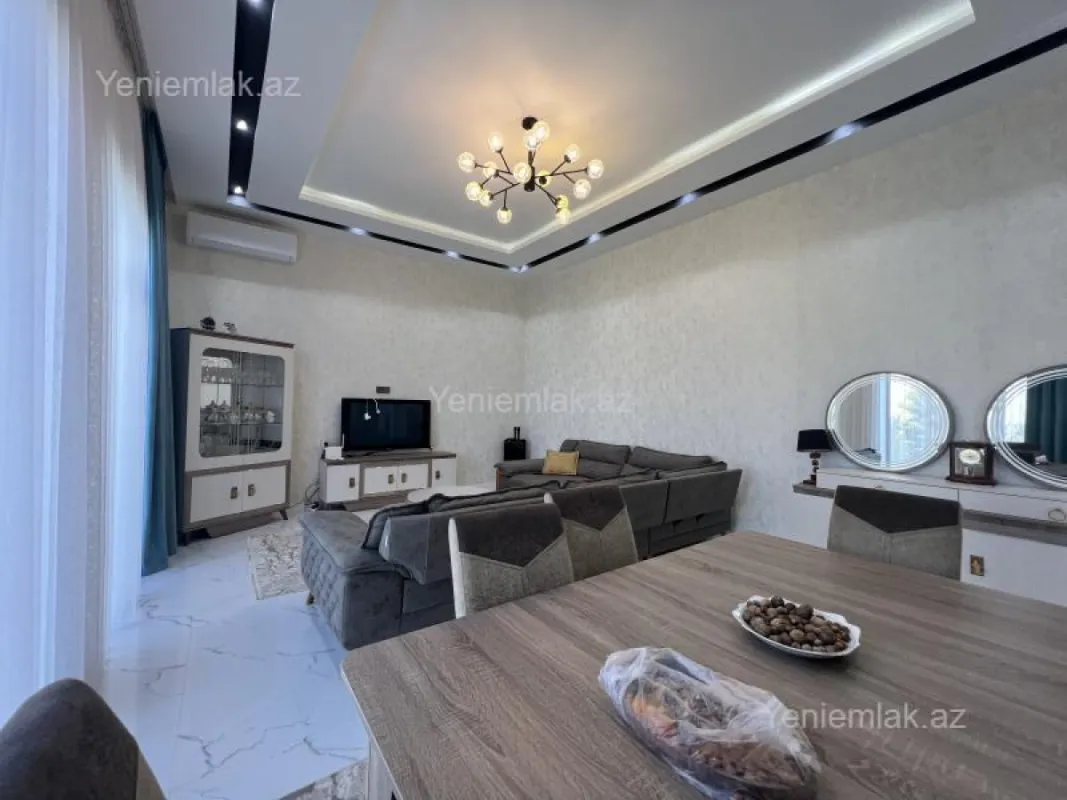 Satılır 4 otaqlı həyət evi 150 m²