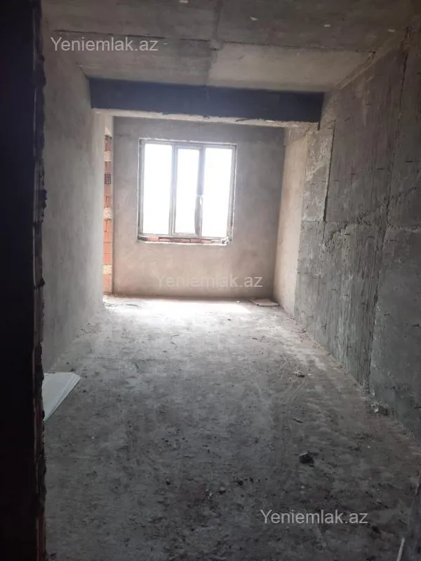 Satılır 4 otaqlı yeni tikili 140 m²