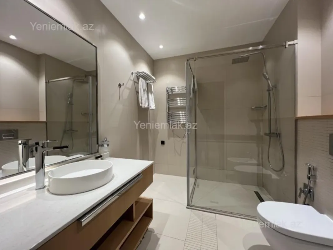 Kirayə verilir 1 otaqlı həyət evi 60 m²