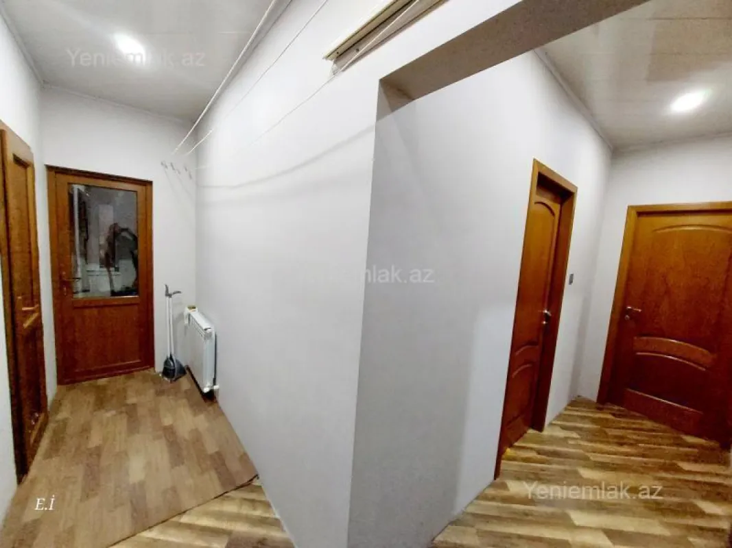 Satılır 3 otaqlı köhnə tikili 72 m²