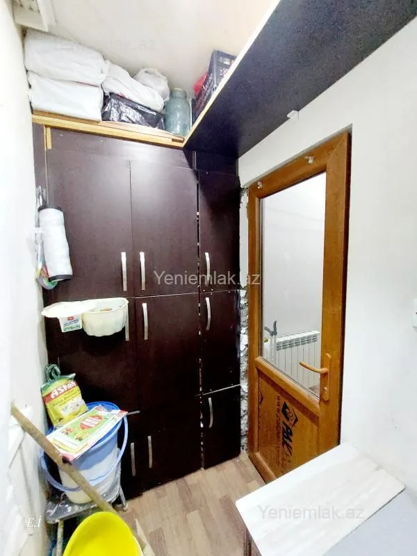 Satılır 3 otaqlı köhnə tikili 72 m²