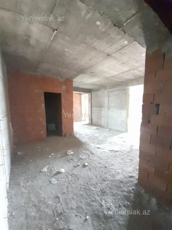 Satılır 3 otaqlı yeni tikili 155 m²