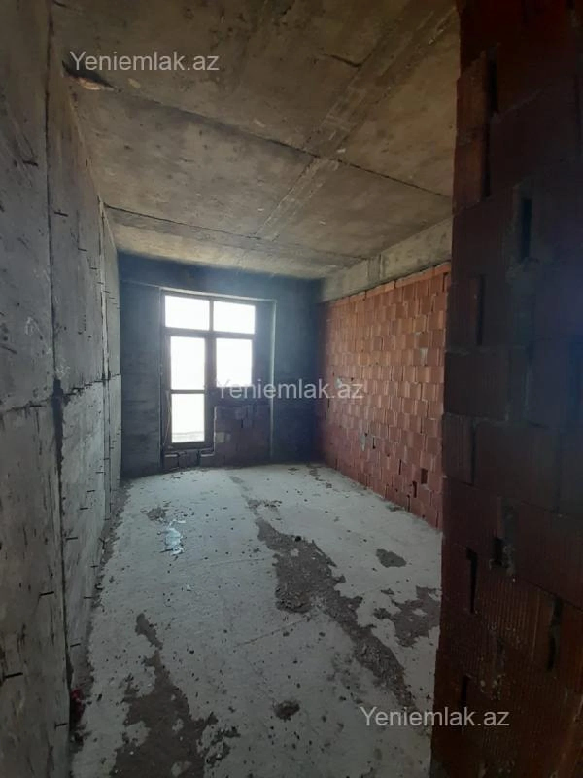 Satılır 3 otaqlı yeni tikili 155 m²