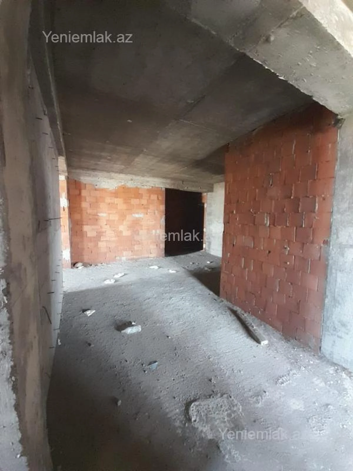 Satılır 3 otaqlı yeni tikili 155 m²