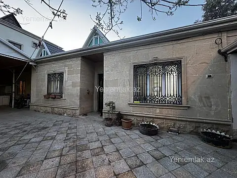 Satılır 3 otaqlı həyət evi 100 m²