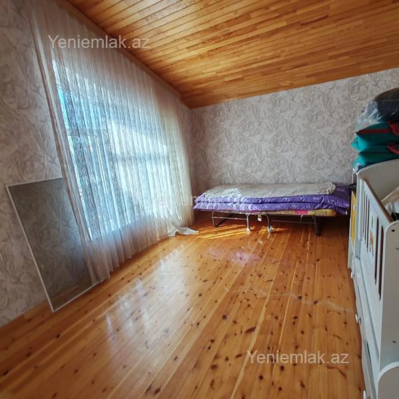 Satılır 6 otaqlı həyət evi 220 m²