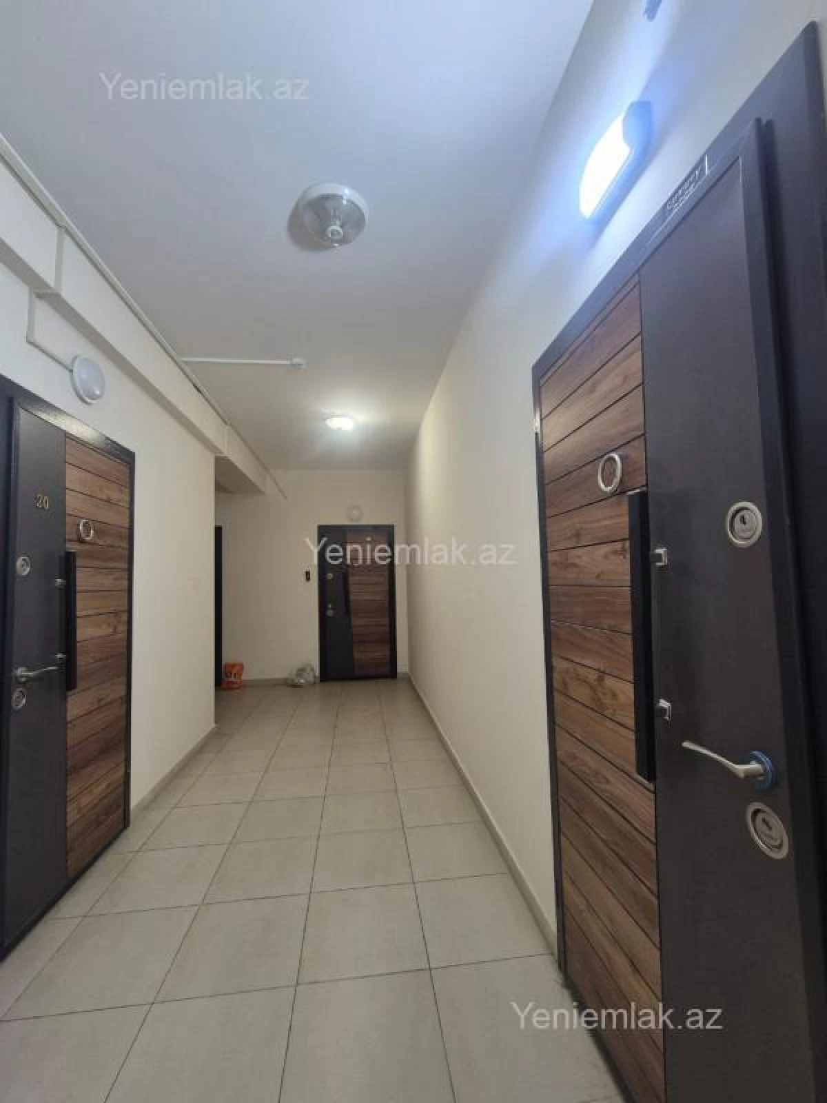 Satılır 2 otaqlı yeni tikili 74 m²