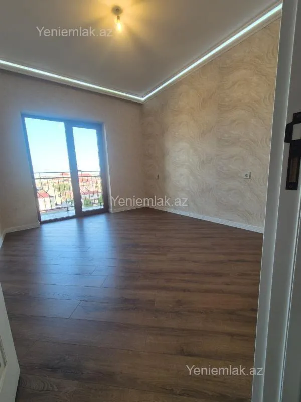 Satılır 2 otaqlı yeni tikili 74 m²