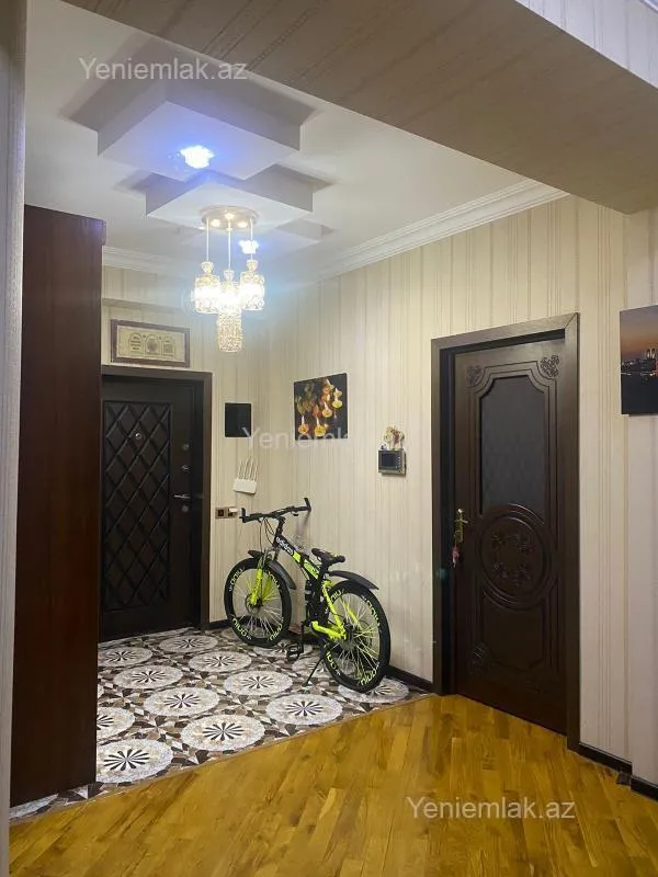 Satılır 4 otaqlı yeni tikili 120 m²