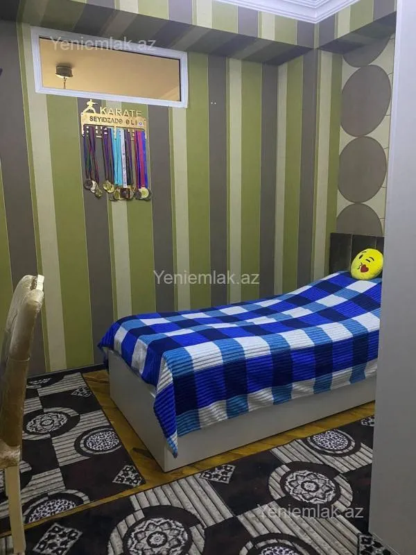 Satılır 4 otaqlı yeni tikili 120 m²