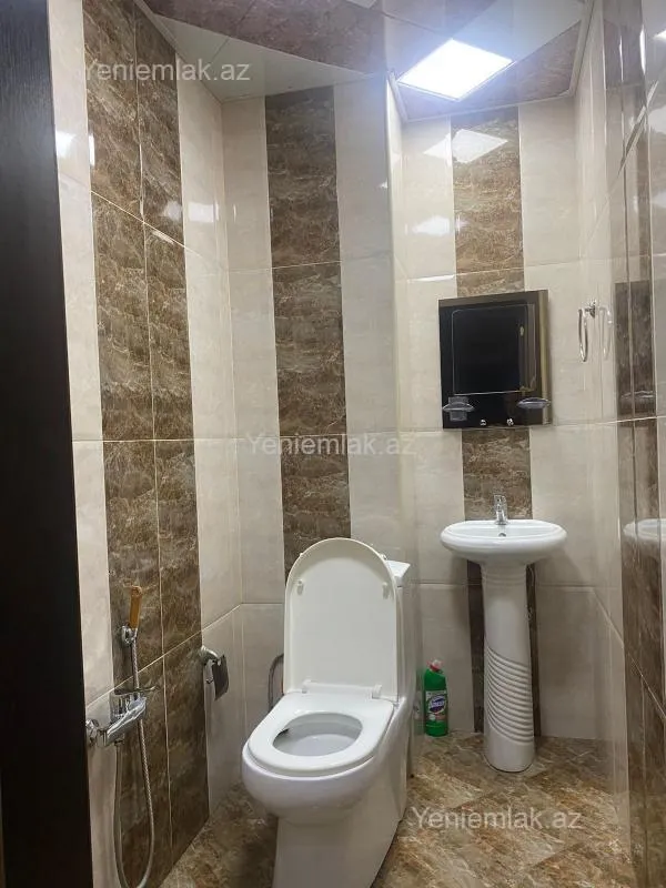Satılır 4 otaqlı yeni tikili 120 m²
