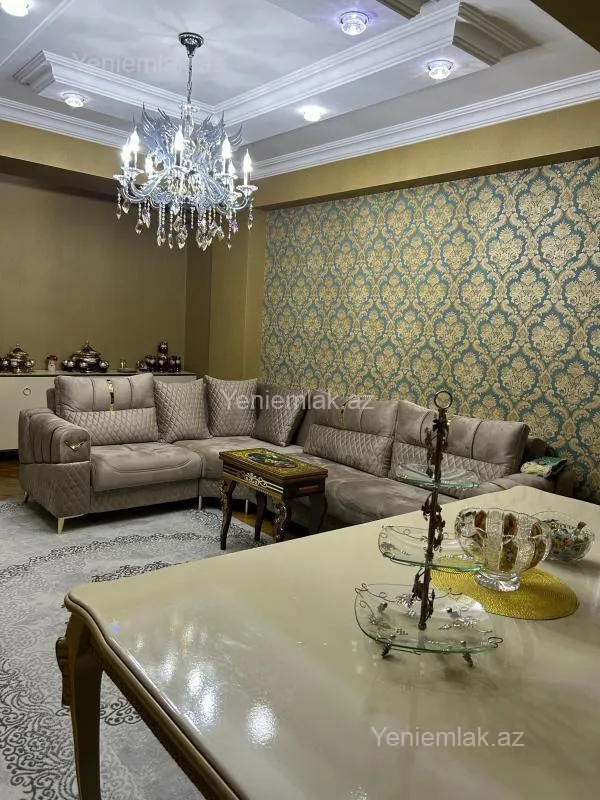 Satılır 4 otaqlı yeni tikili 120 m²