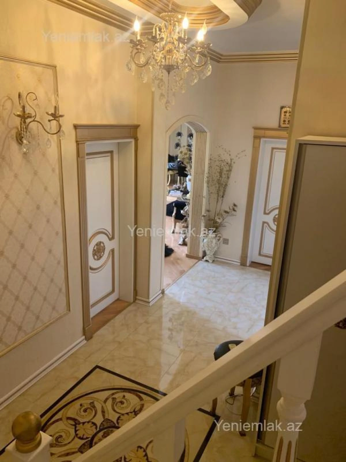 Satılır 5 otaqlı yeni tikili 230 m²