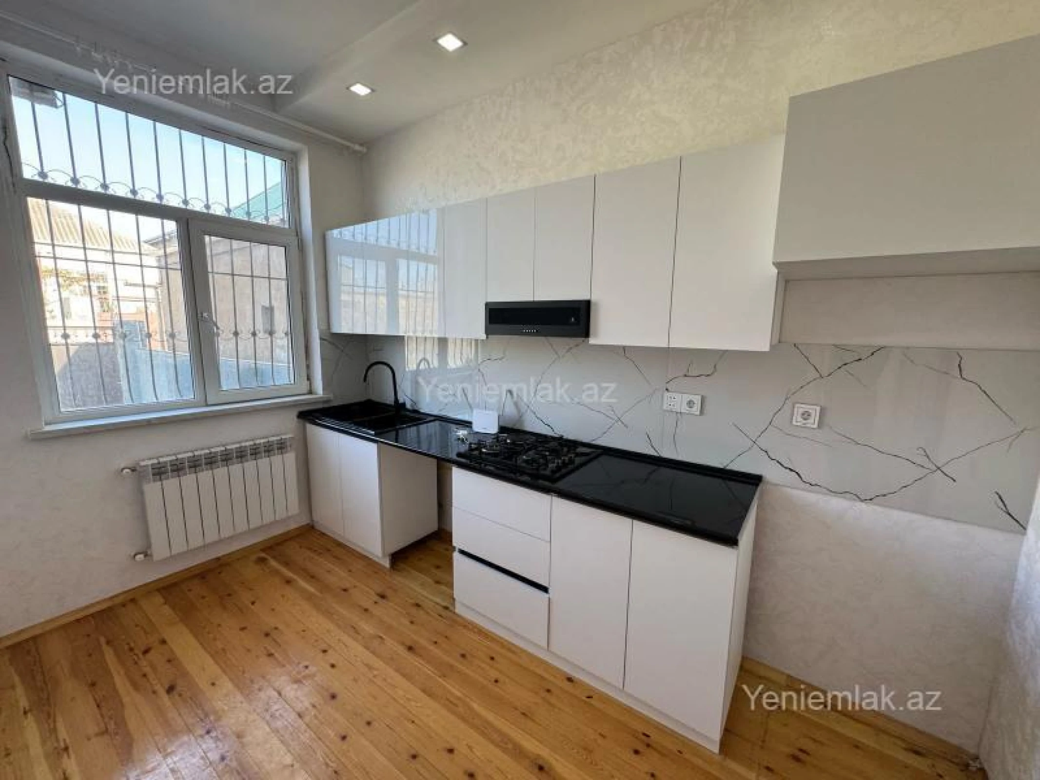 Satılır 3 otaqlı həyət evi 90 m²