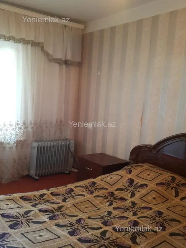 Satılır 4 otaqlı köhnə tikili 74 m²