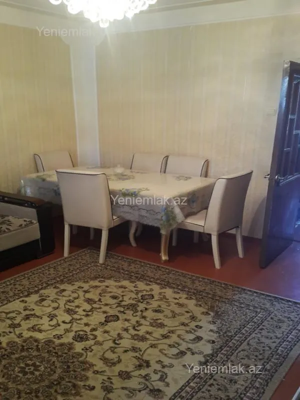 Satılır 4 otaqlı köhnə tikili 74 m²