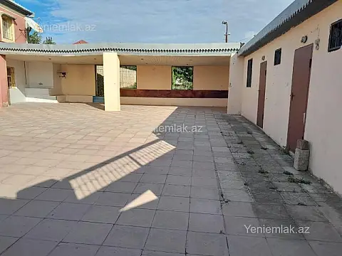 Satılır 5 otaqlı həyət evi 200 m²