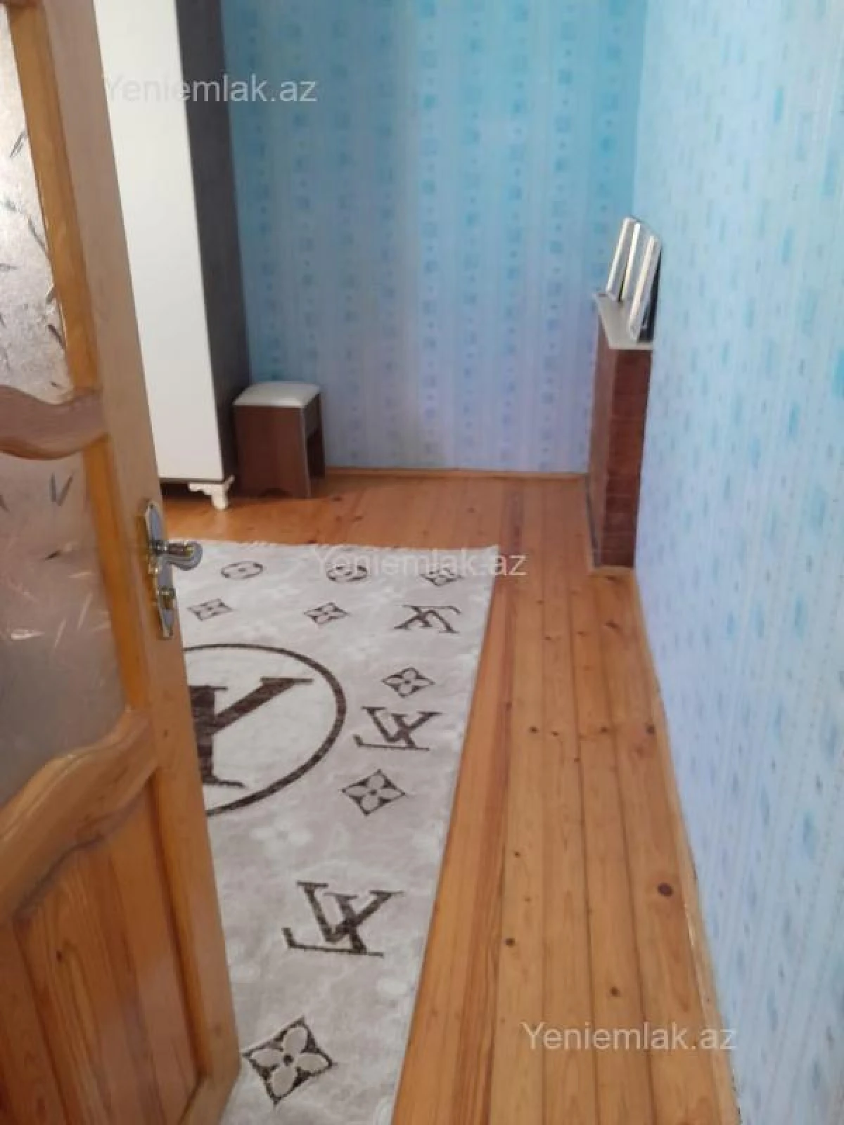Satılır 5 otaqlı həyət evi 200 m²