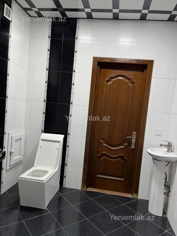 Satılır 3 otaqlı yeni tikili 126 m²