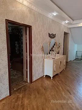 Satılır 8 otaqlı həyət evi 360 m²
