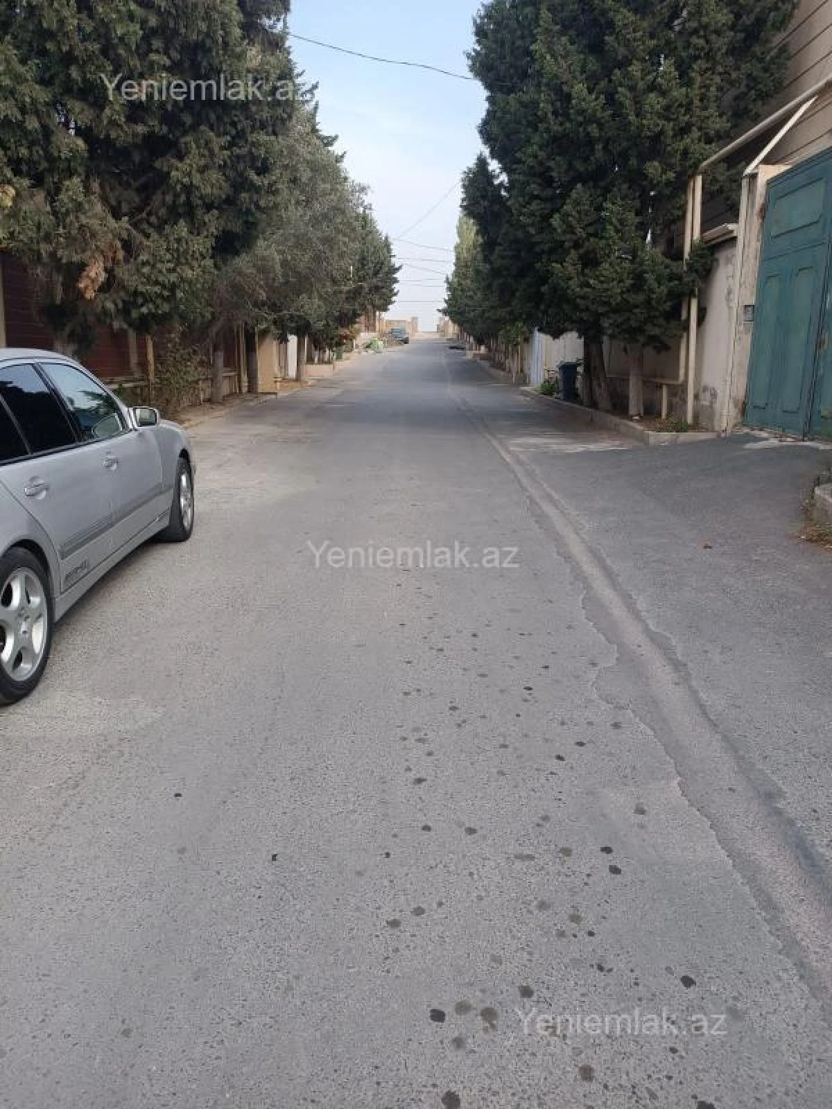 Satılır 8 otaqlı həyət evi 360 m²