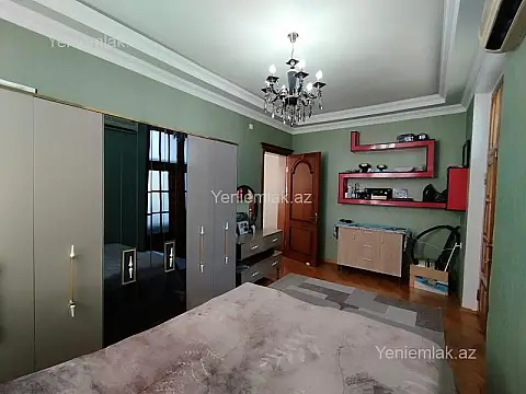 Satılır 2 otaqlı köhnə tikili 60 m²