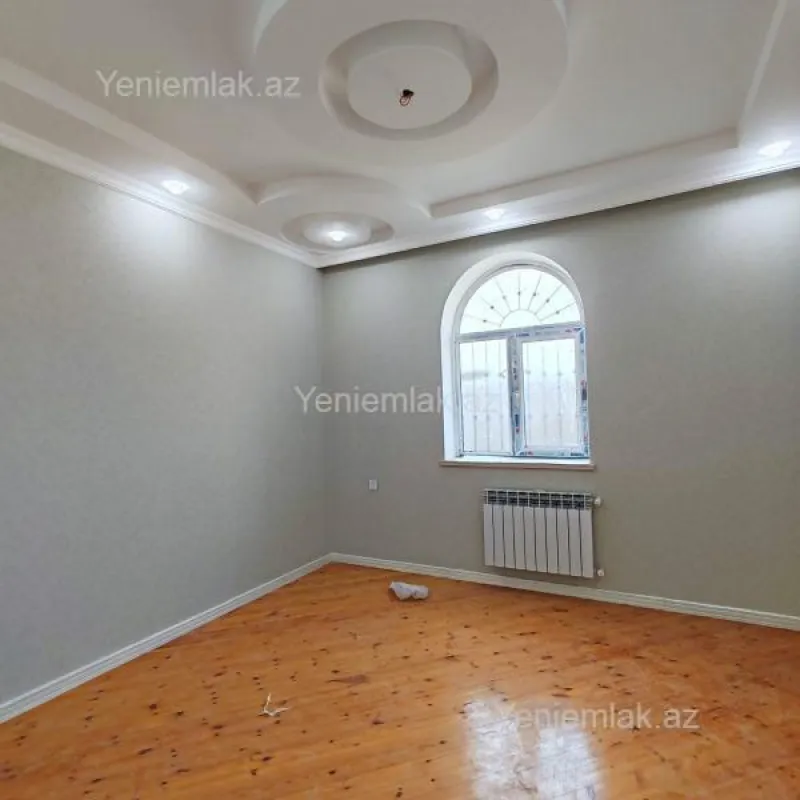 Satılır 5 otaqlı həyət evi 170 m²