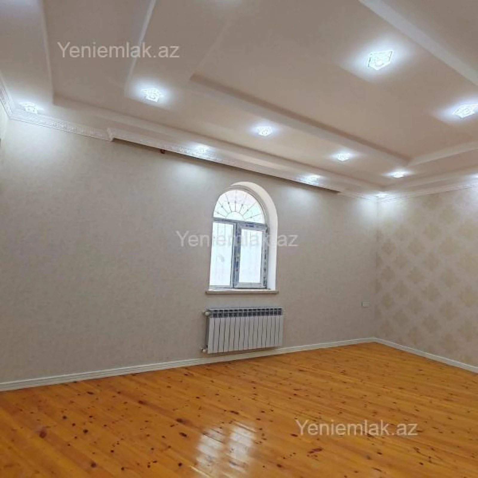 Satılır 5 otaqlı həyət evi 170 m²