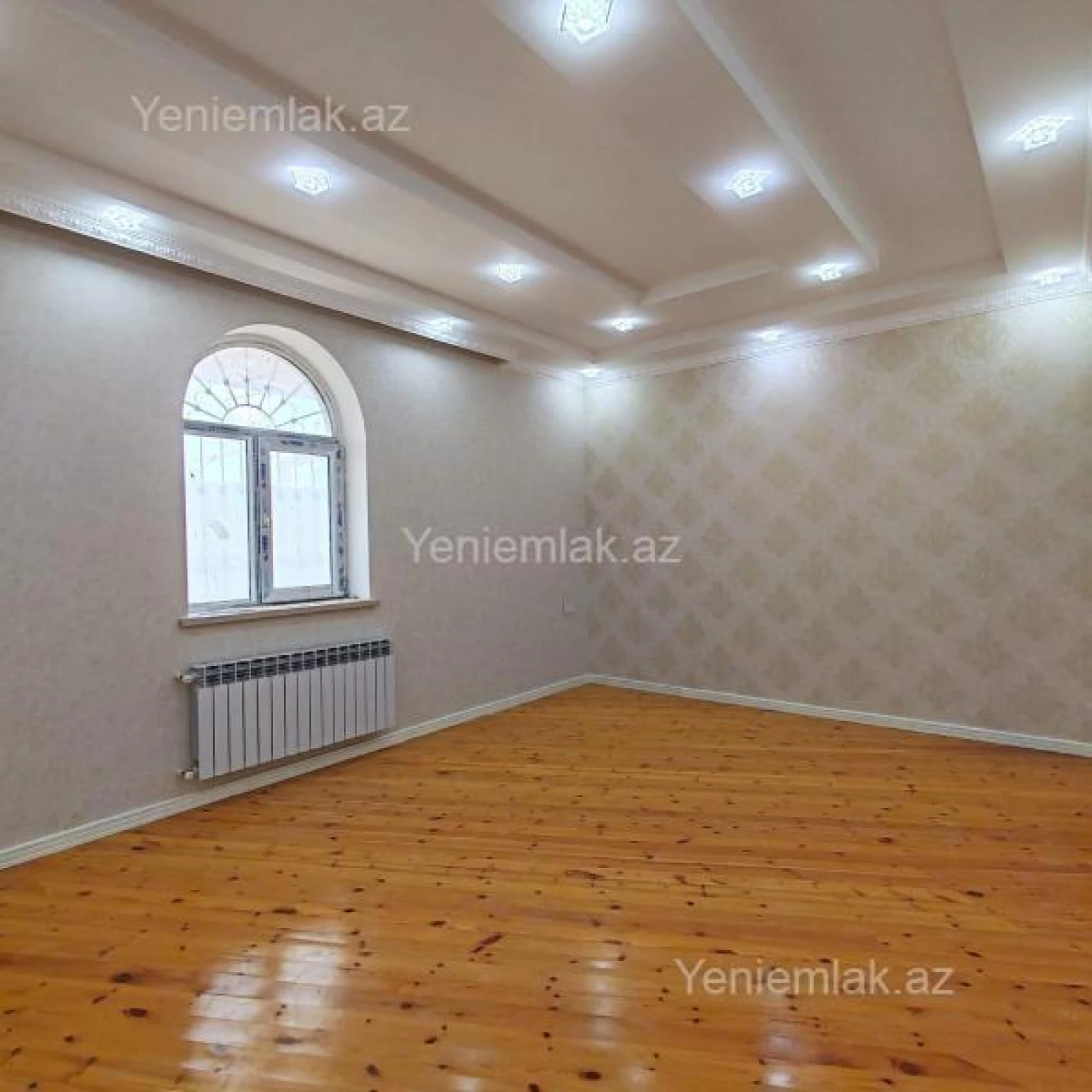 Satılır 5 otaqlı həyət evi 170 m²