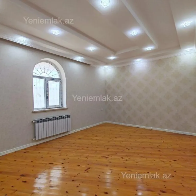 Satılır 5 otaqlı həyət evi 170 m²