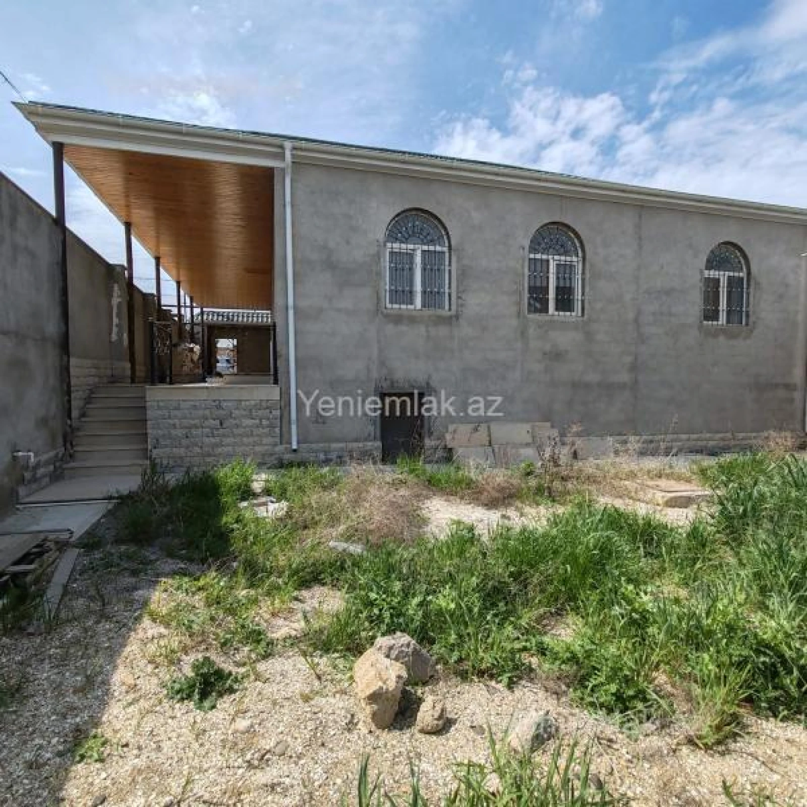 Satılır 5 otaqlı həyət evi 170 m²