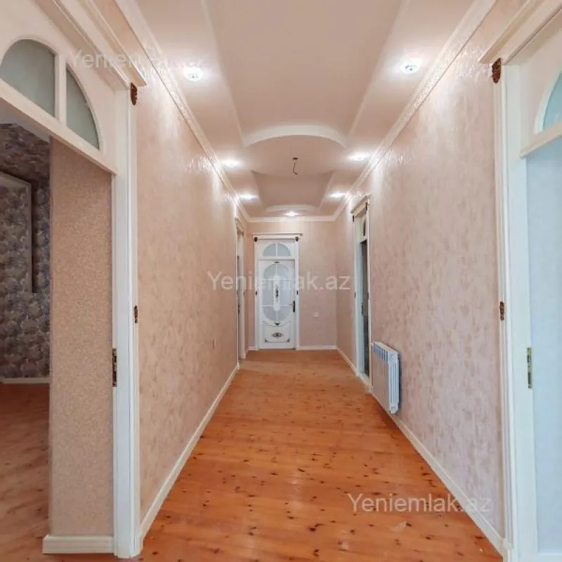 Satılır 5 otaqlı həyət evi 170 m²
