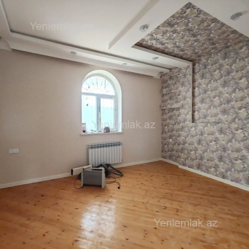 Satılır 5 otaqlı həyət evi 170 m²