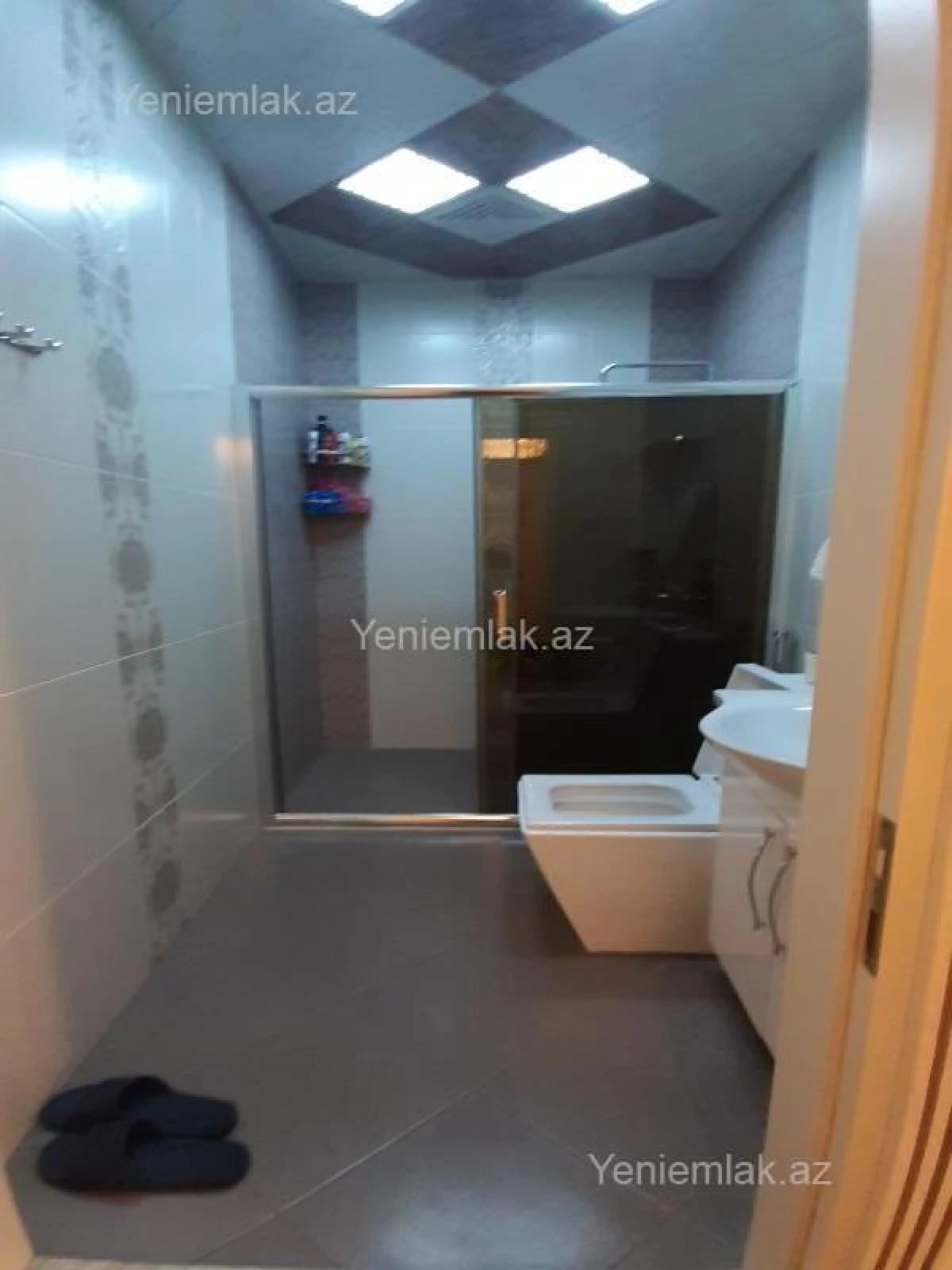 Satılır 6 otaqlı həyət evi 458 m²