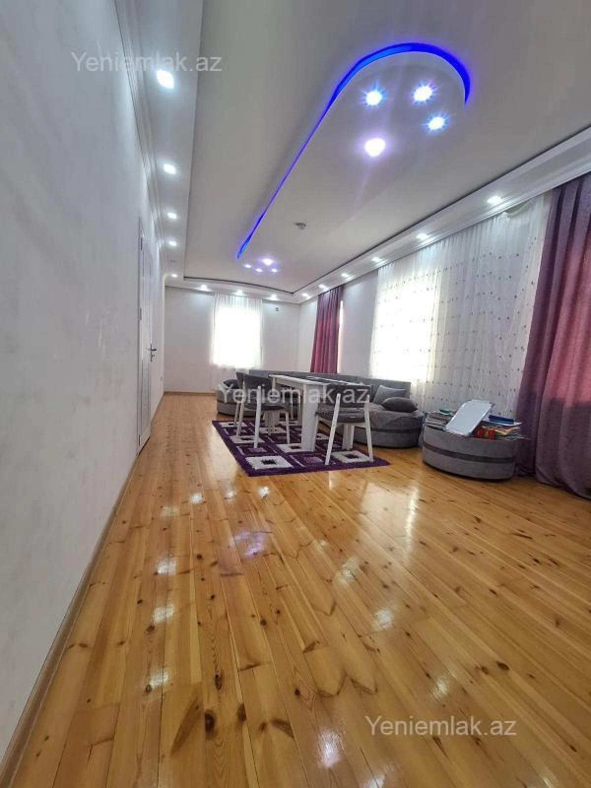 Satılır 6 otaqlı həyət evi 400 m²