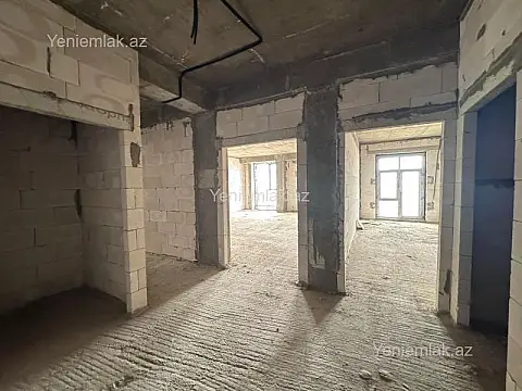 Satılır 4 otaqlı yeni tikili 225 m²