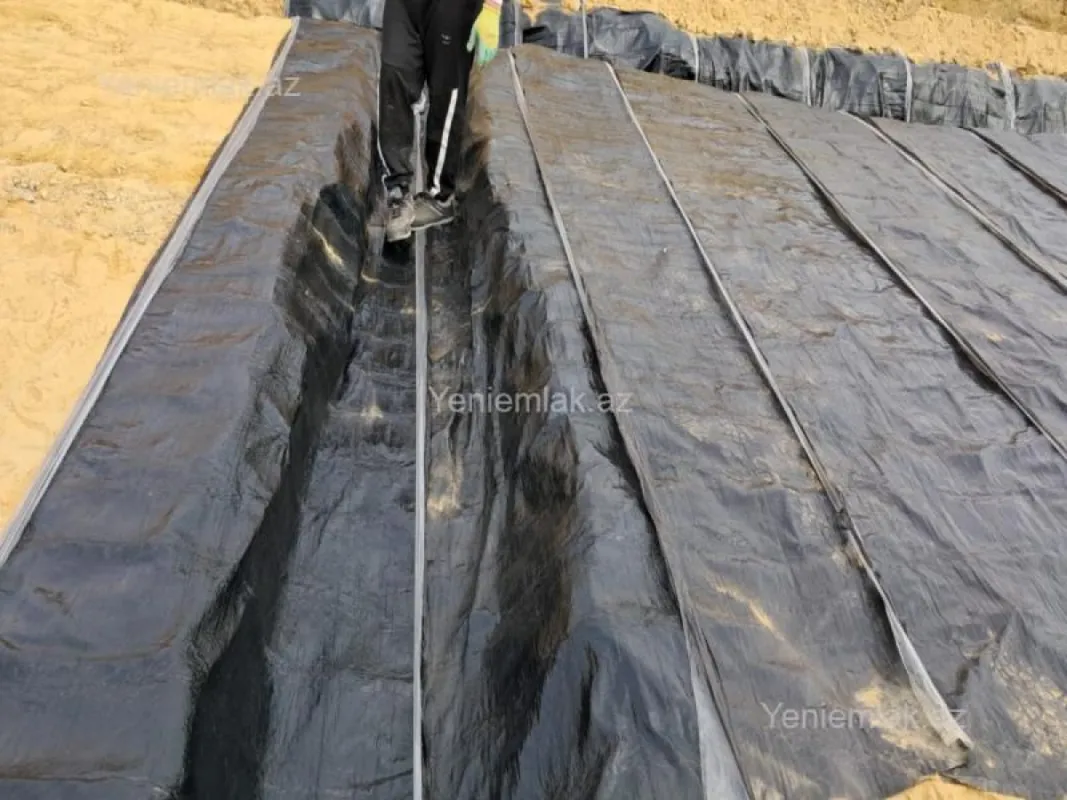 Satılır 7 otaqlı həyət evi 440 m²