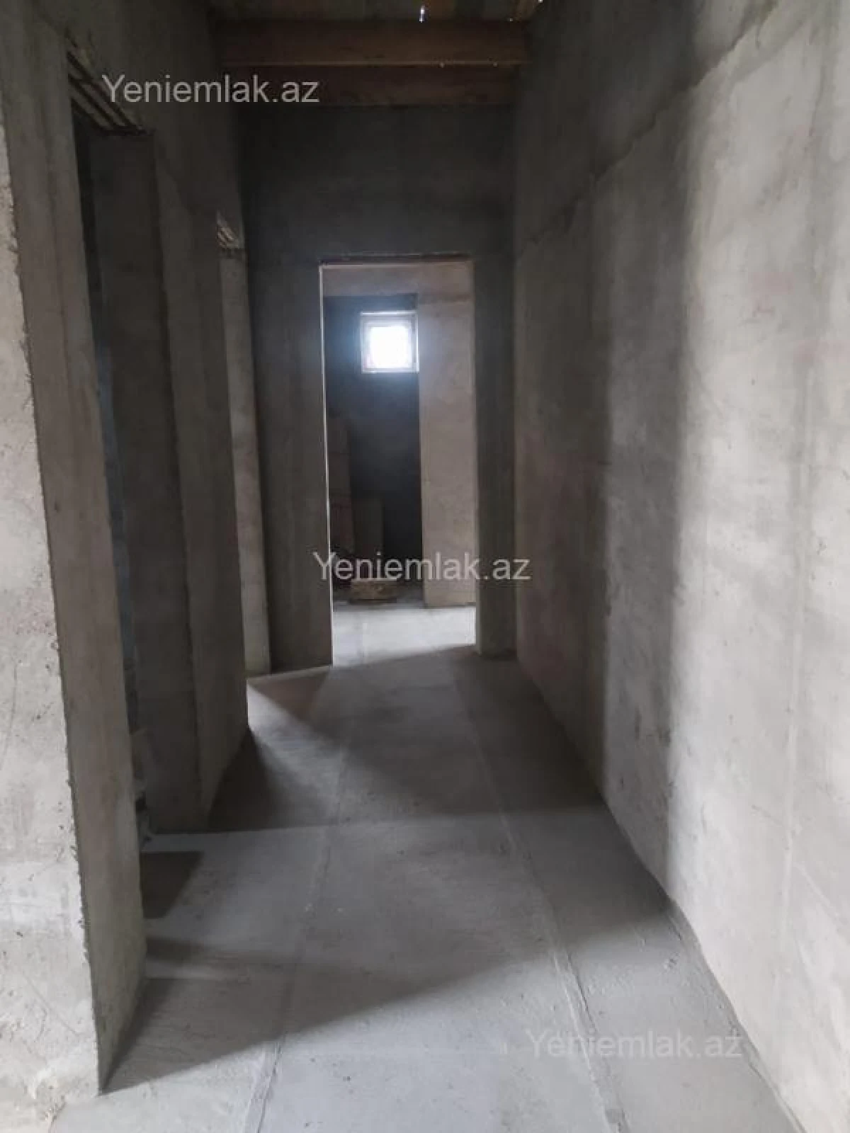 Satılır 7 otaqlı həyət evi 440 m²