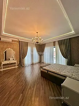 Satılır 6 otaqlı həyət evi 500 m²