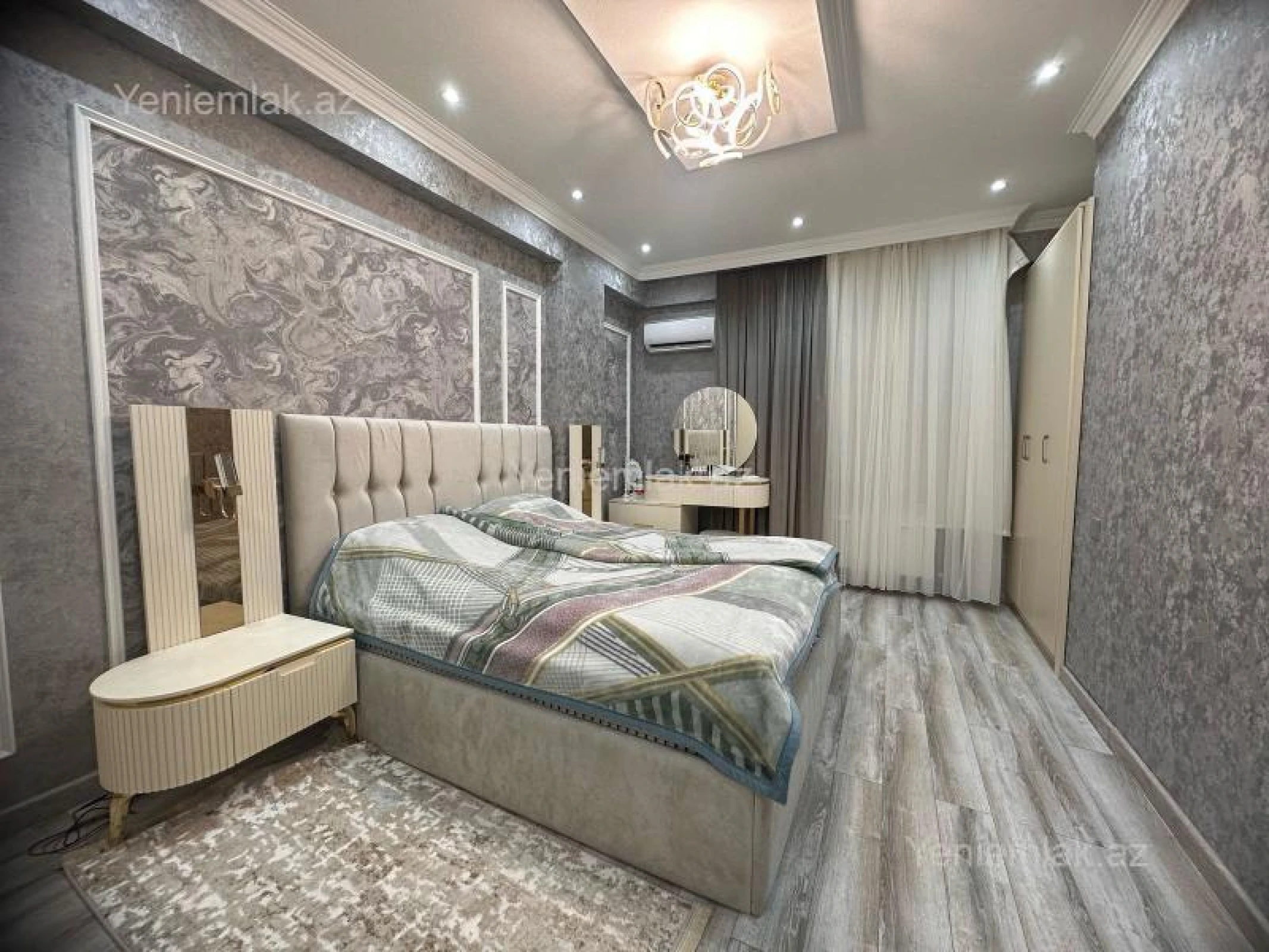Satılır 3 otaqlı yeni tikili 86 m²